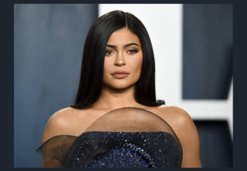 Kylie Jenner hits 300 million followers on Instagram