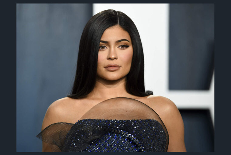 Kylie Jenner hits 300 million followers on Instagram Kylie Jenner hits 300 million followers on Instagram