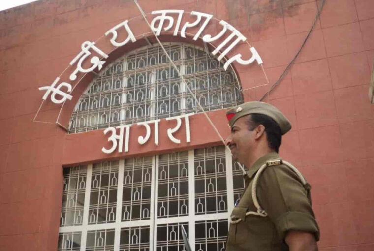 Jawed Habib Salon opens up in Agra District Jail Jawed Habib Salon opens up in Agra District Jail