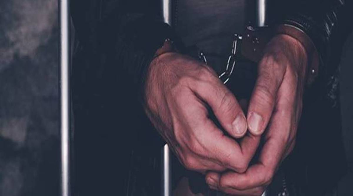 Mumbai crime branch nabs man for selling expired beauty products with changed dates Mumbai crime branch nabs man for selling expired beauty products with changed dates
