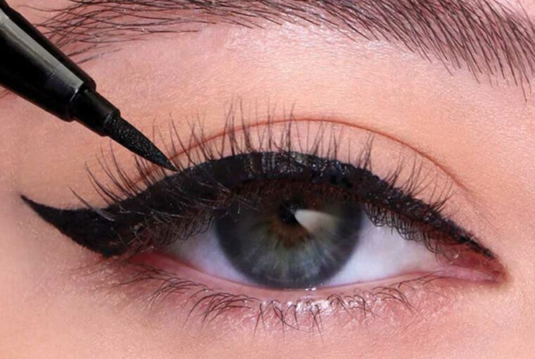 MOIRA BEAUTY Introduces 2-in-1 Lash Adhesive & Waterproof Liner MOIRA BEAUTY Introduces 2-in-1 Lash Adhesive & Waterproof Liner