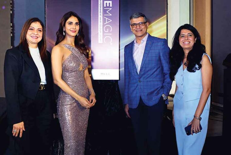 Streax Professional Unveils Huemagic: A Revolutionary Ammonia-Free Hair Colour Streax Professional Unveils Huemagic: A Revolutionary Ammonia-Free Hair Colour